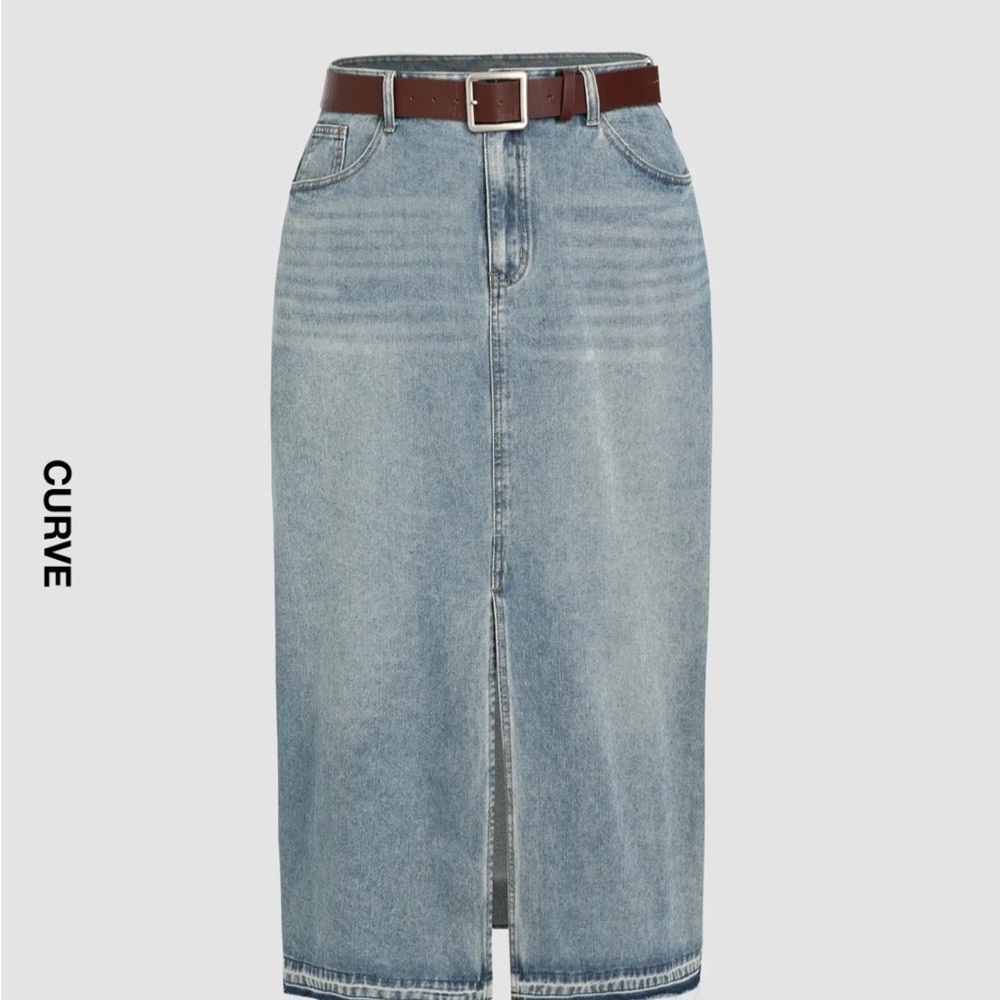 Denim skirt with belt